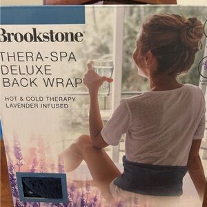 Brookstone Lavender Infused Back Wrap NWT